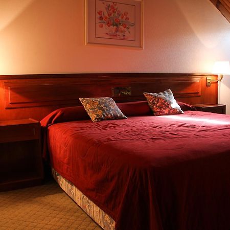 Hotel Reviens Pinamar Eksteriør bilde