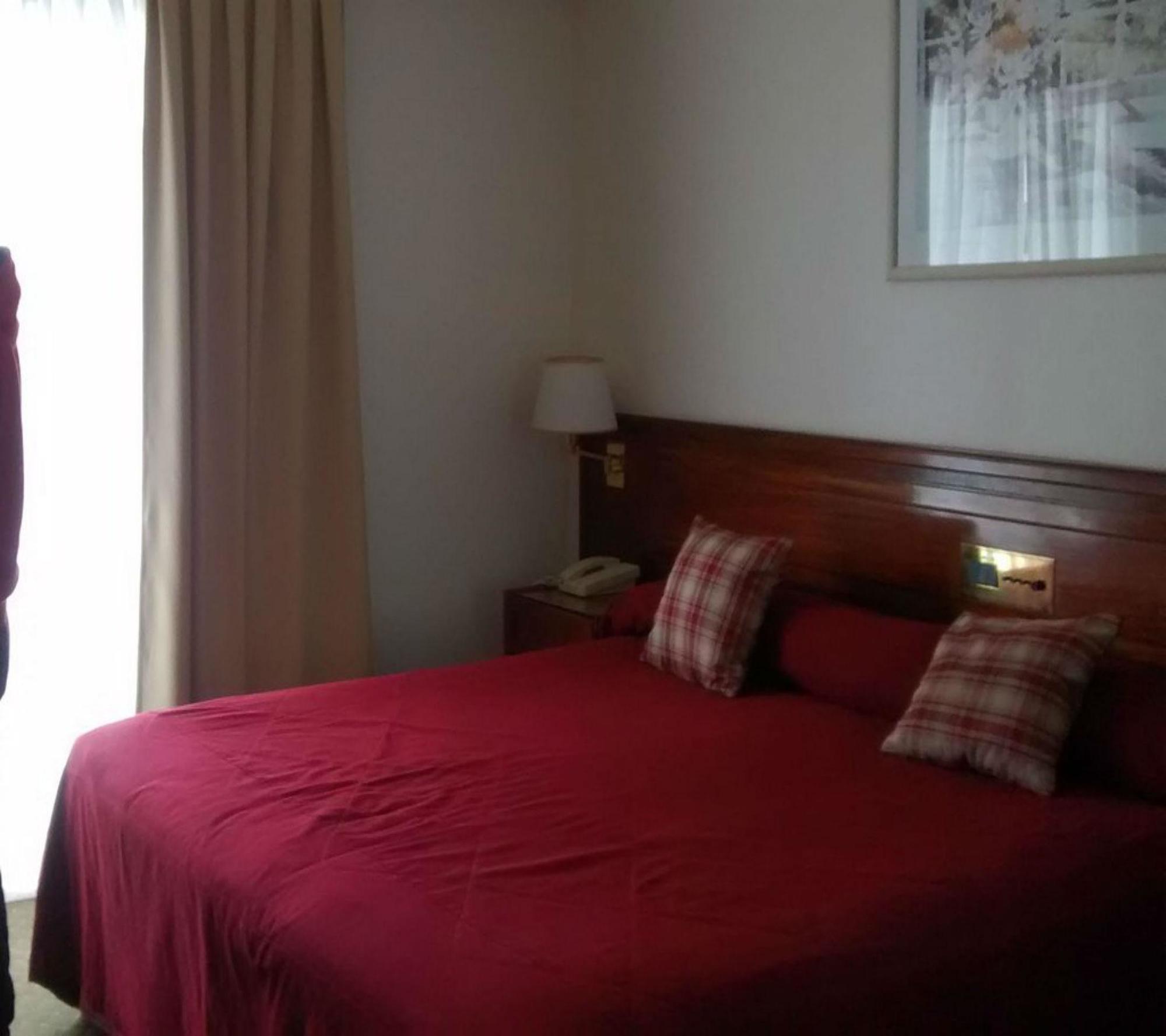 Hotel Reviens Pinamar Eksteriør bilde